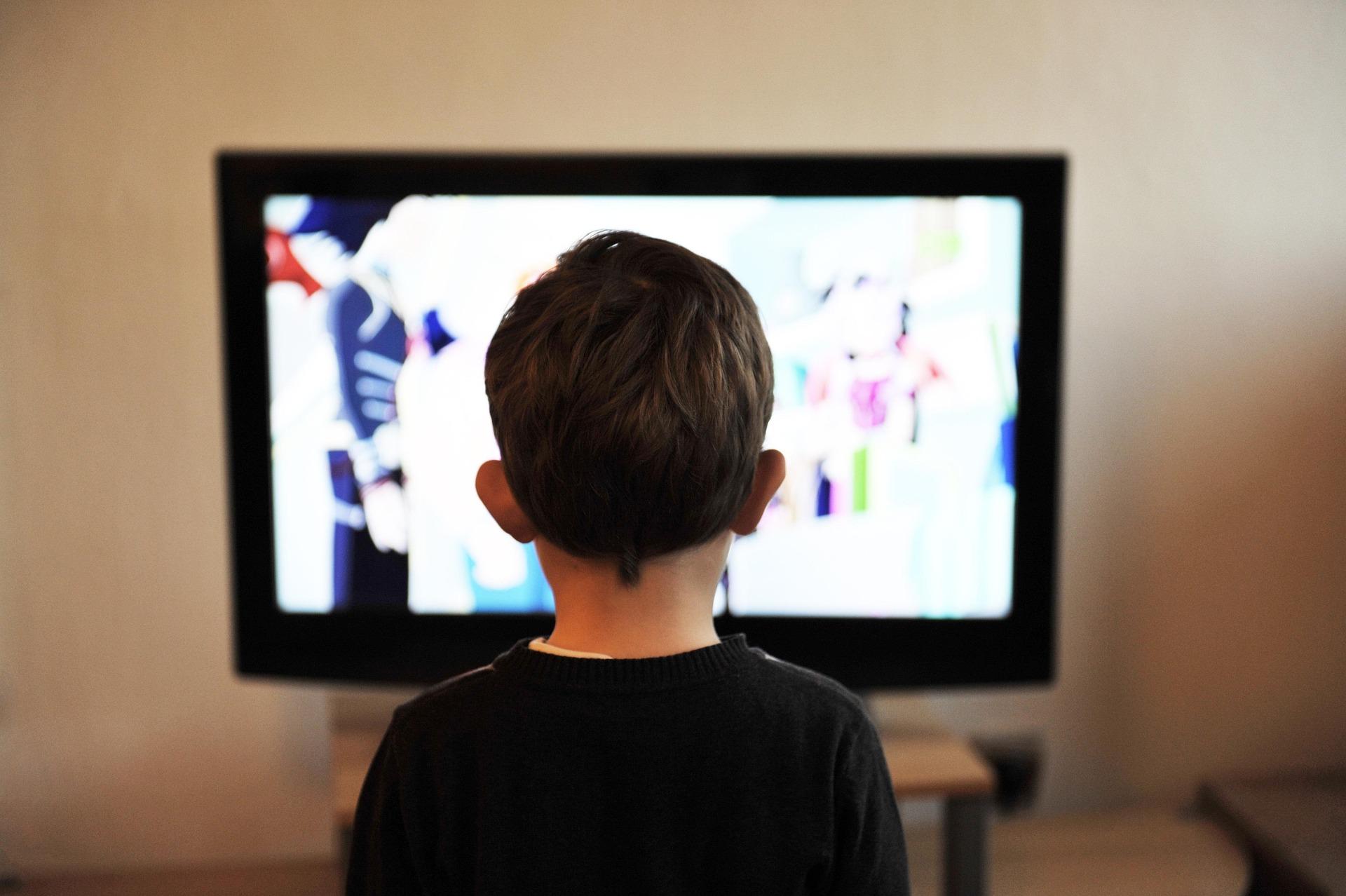 Screen Time for 3 to 6 Months Babies: Are LED Television Screens Safe?